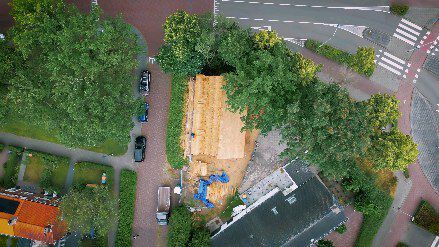 #makingmemories and #buildingdreams , #dronephotography in #action 

#building #construction #roof #rietendak #rietdekker #rietdekkers #thatch #thatchroof #thatchedroof #thatching #dak #nieuwbouw #breda #princehage #bouw #bouwbedrijf #bouwen #dakdekker #drone #droneoftheday #video #promotion